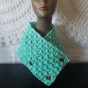 Scarf, Cowl